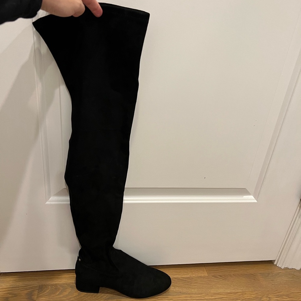 Black Suede over the knee Dolce Vita Boot Size 8